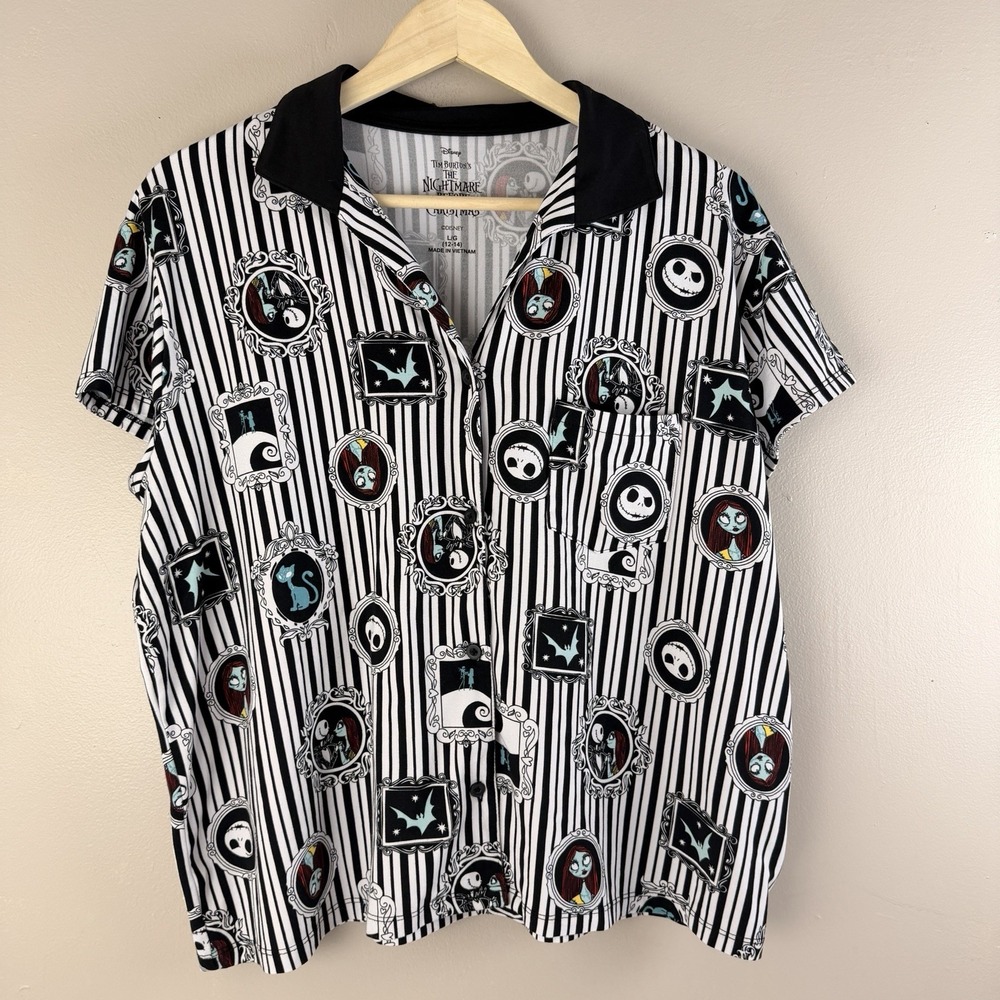 Women's Nightmare Before Christmas SHIRT ONLY Lightweight Short Sleeve  Large